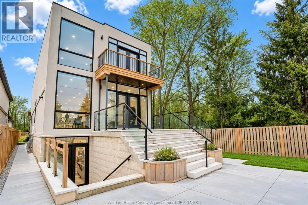 6 CAMPVIEW ROAD