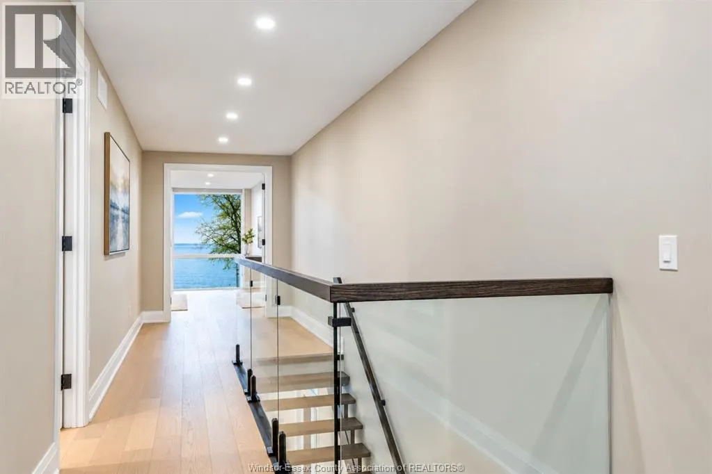 6 CAMPVIEW ROAD