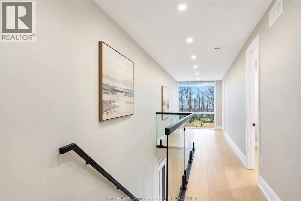 6 CAMPVIEW ROAD