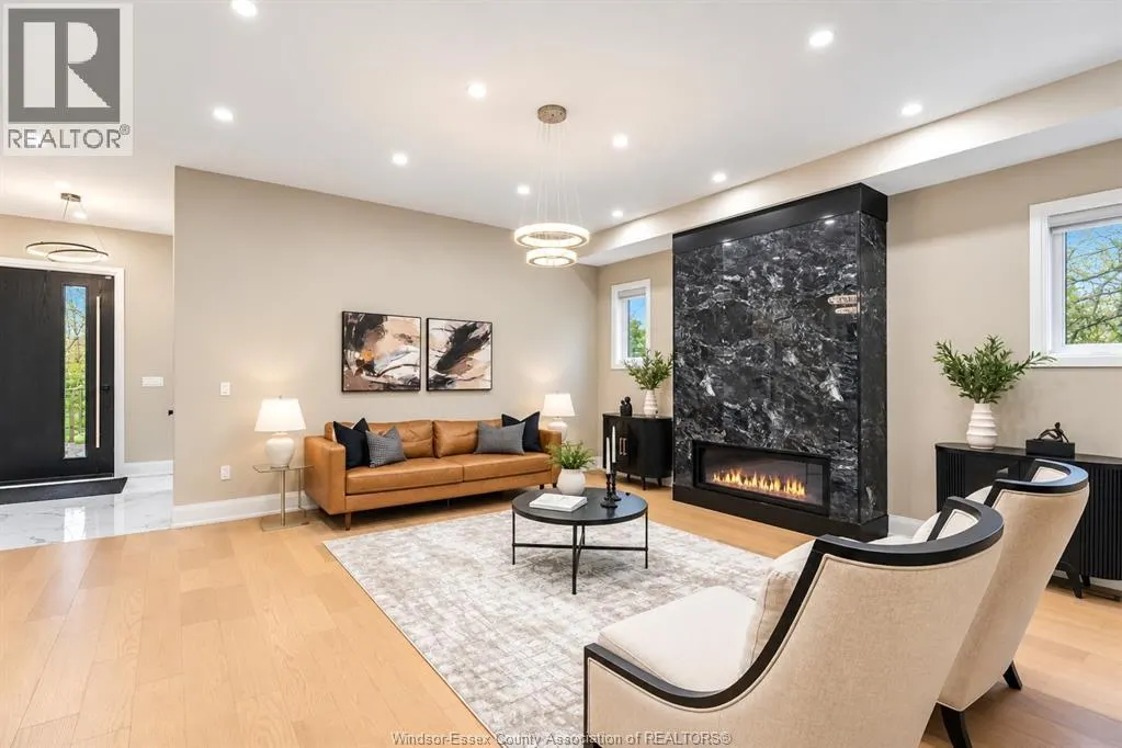 6 CAMPVIEW ROAD