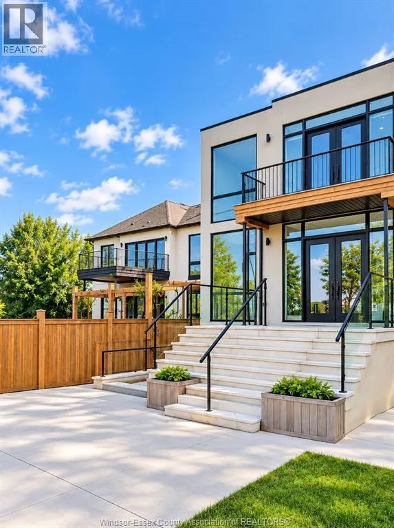 6 CAMPVIEW ROAD
