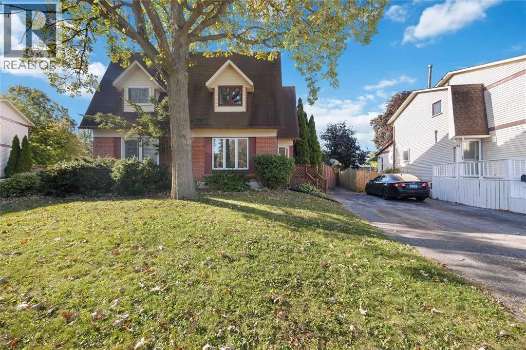 51 Maplestone AVENUE