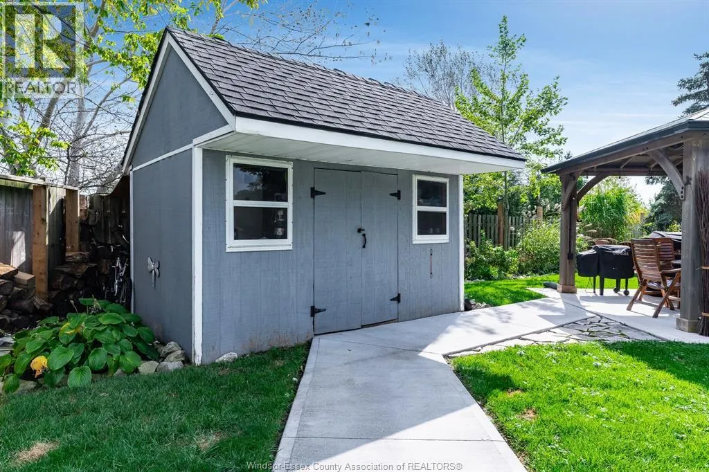 1615 St. Clair ROAD