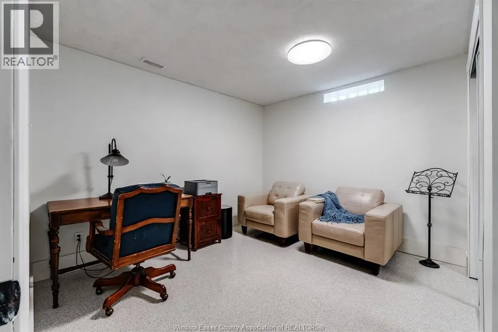 1615 St. Clair ROAD