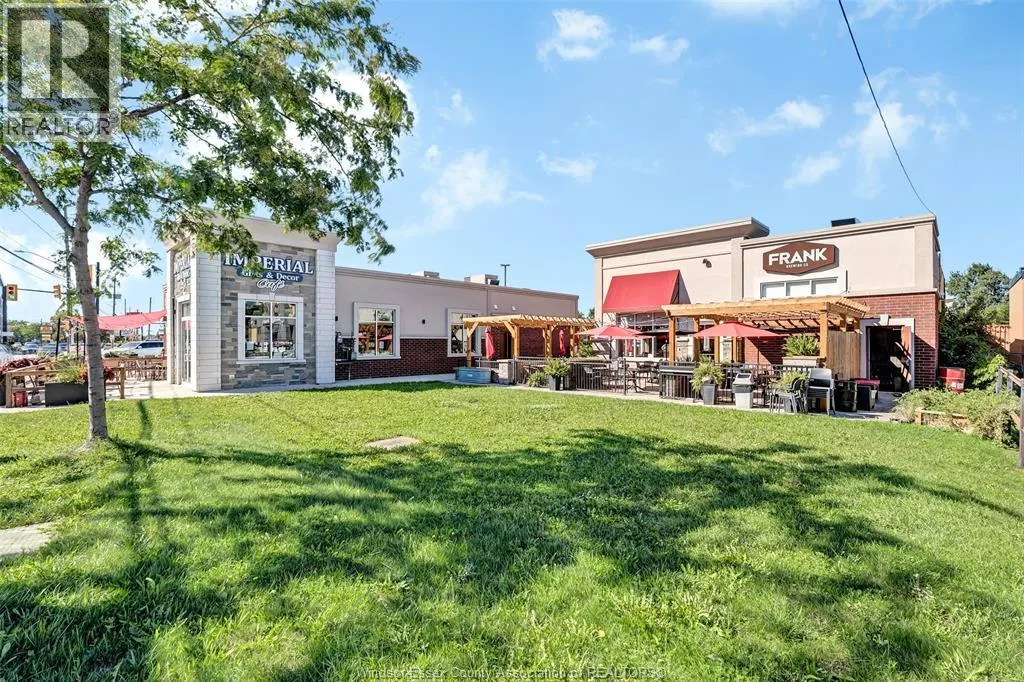 12000 TECUMSEH ROAD East