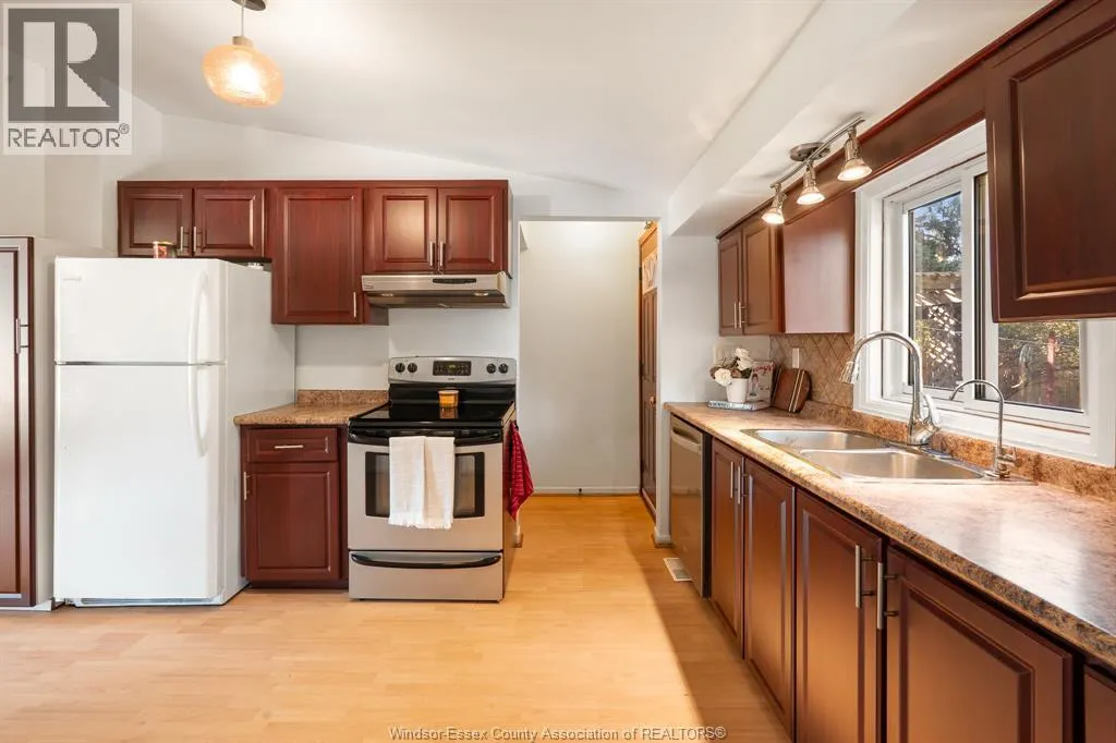 2505 LONGFELLOW