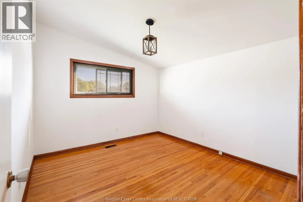 2505 LONGFELLOW