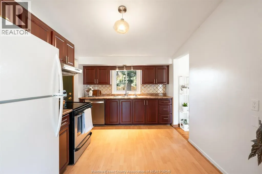 2505 LONGFELLOW