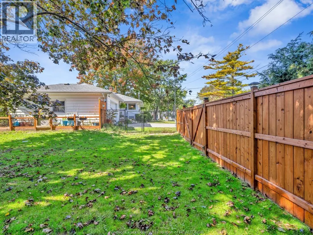 127 Baird AVENUE