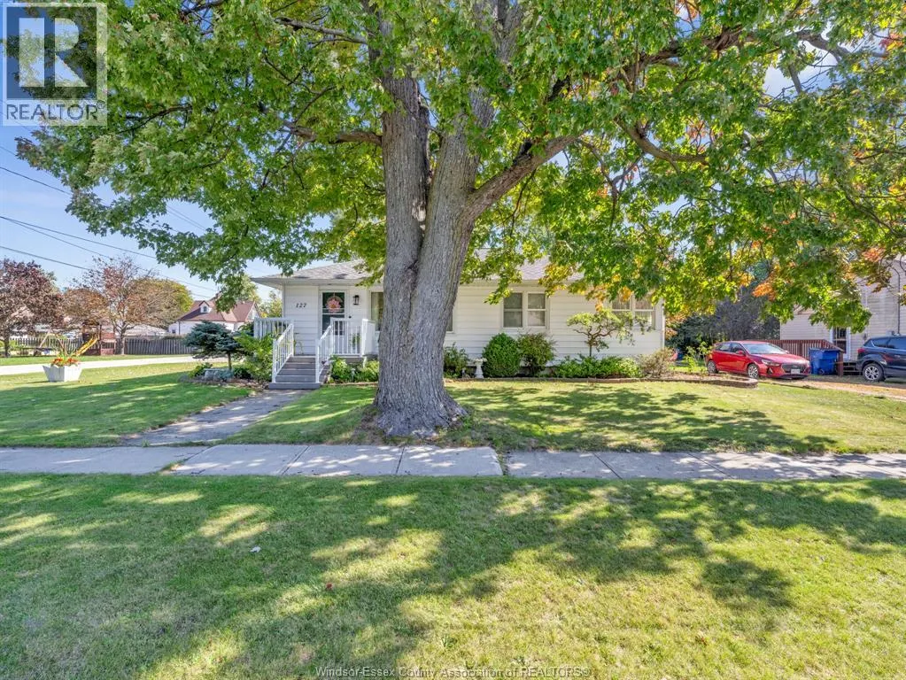 127 Baird AVENUE