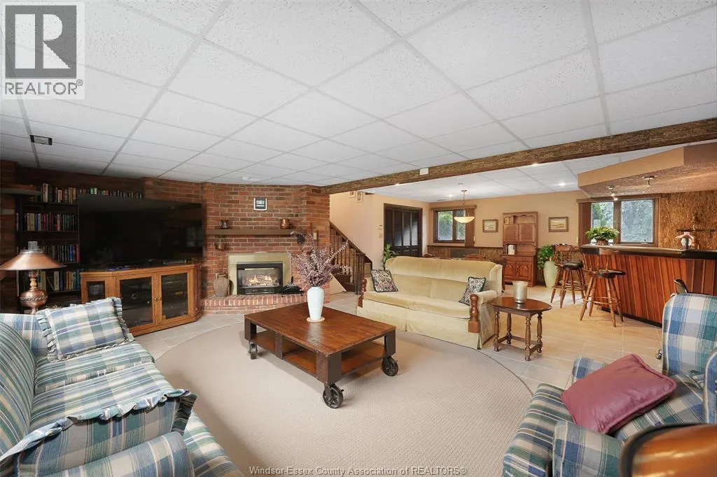1528 RAVINE LINE ROAD