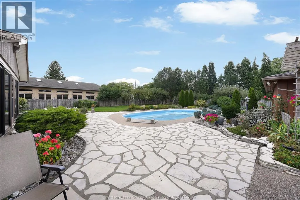1528 RAVINE LINE ROAD