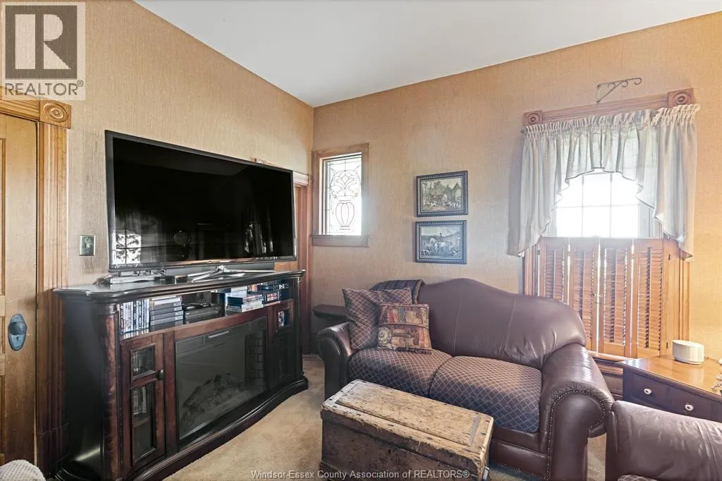 2151 COUNTY RD 20 West