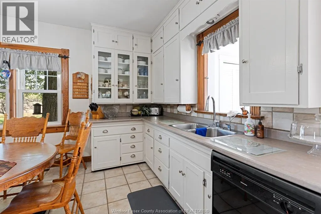 2151 COUNTY RD 20 West