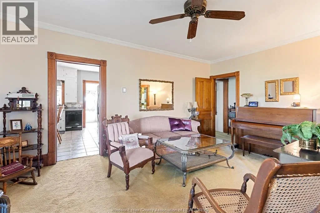 2151 COUNTY RD 20 West