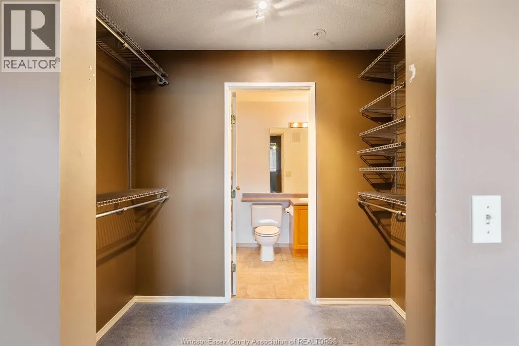 40 Adams LANE Unit# 214