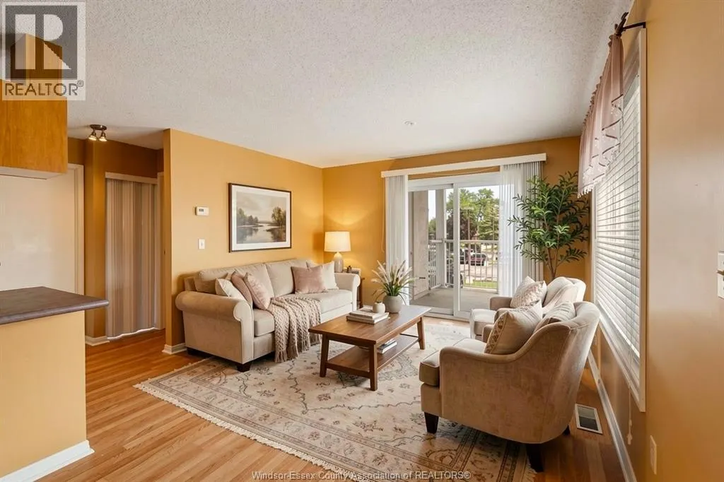 40 Adams LANE Unit# 214