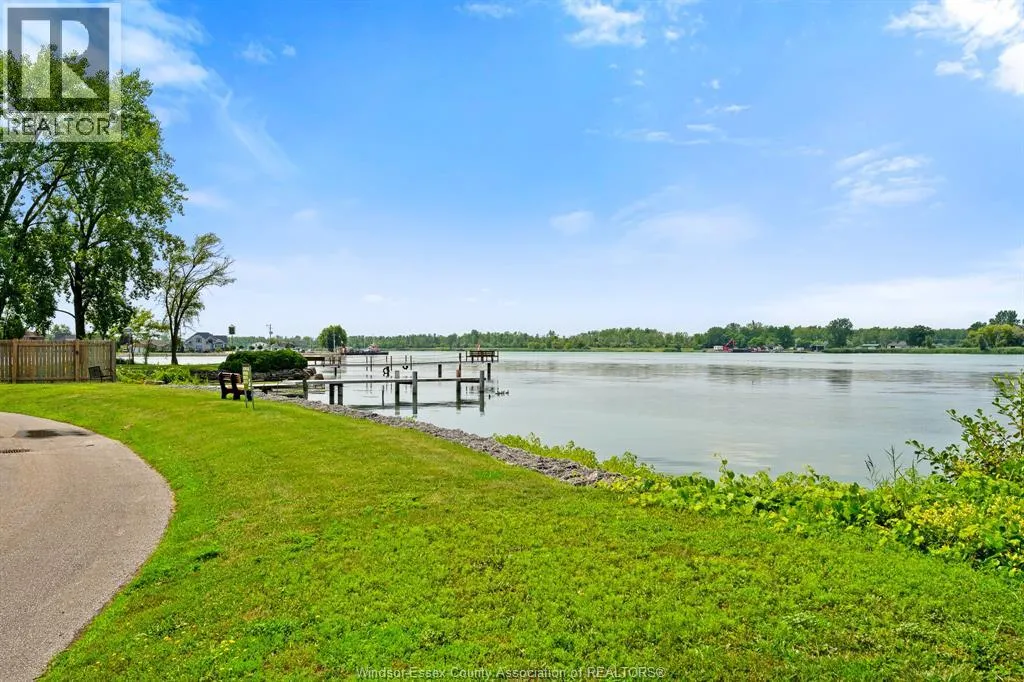 40 Adams LANE Unit# 214