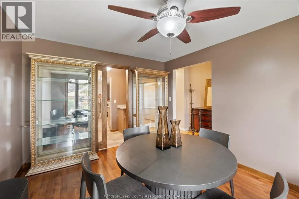 1316 CARRIAGE LANE