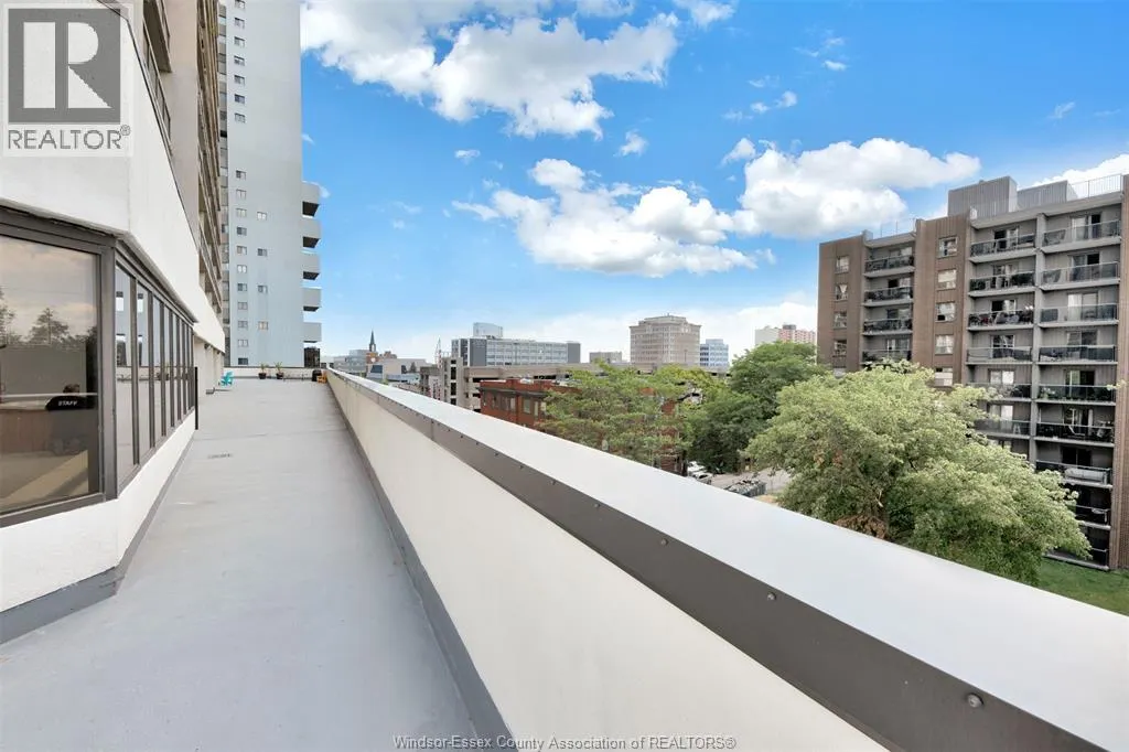 150 Park STREET West Unit# 3009
