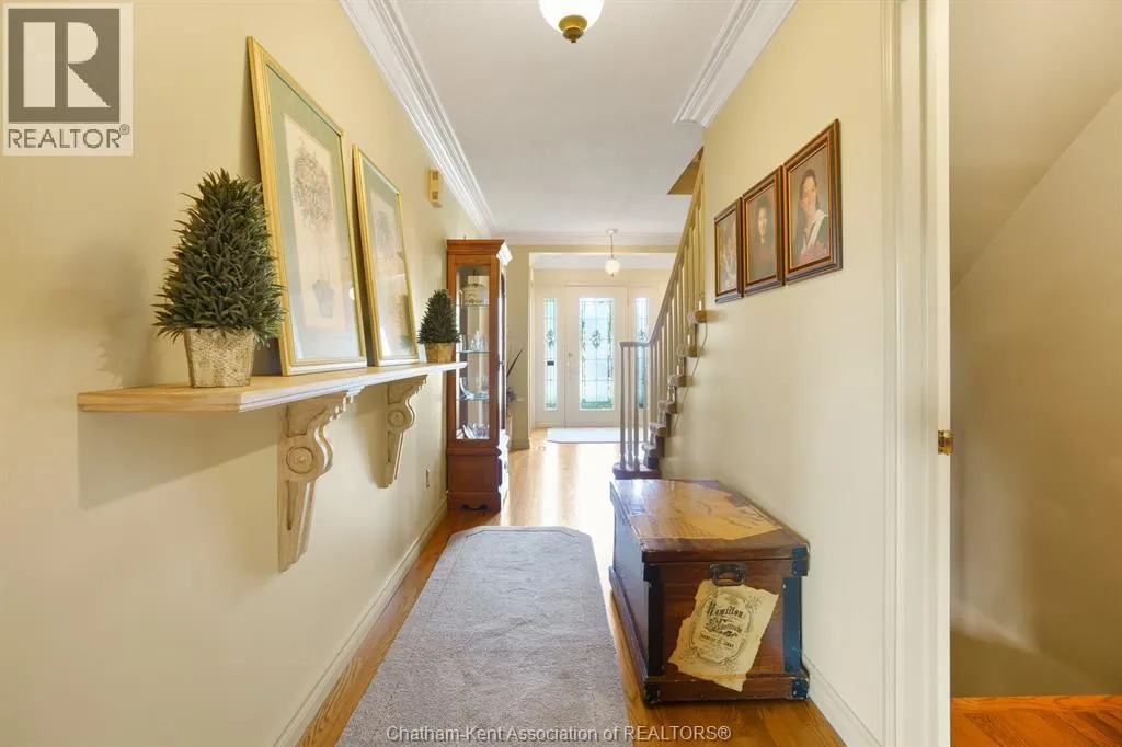108 Cecile AVENUE