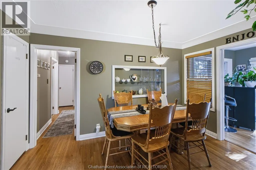 16 INDIAN CREEK ROAD West