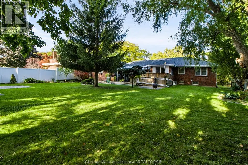 16 INDIAN CREEK ROAD West