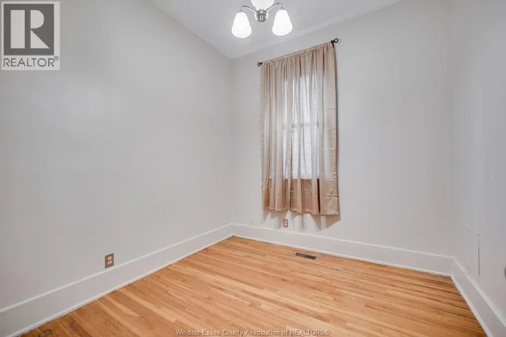 1346 PARENT AVENUE Unit# MAIN FLOOR