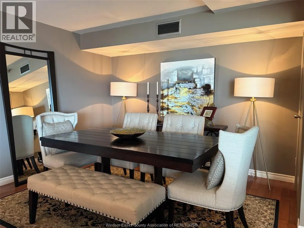 3601 RIVERSIDE DRIVE East Unit# 906