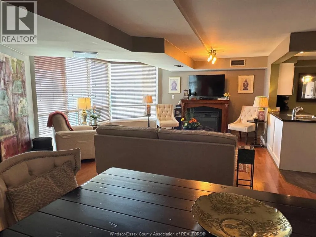 3601 RIVERSIDE DRIVE East Unit# 906