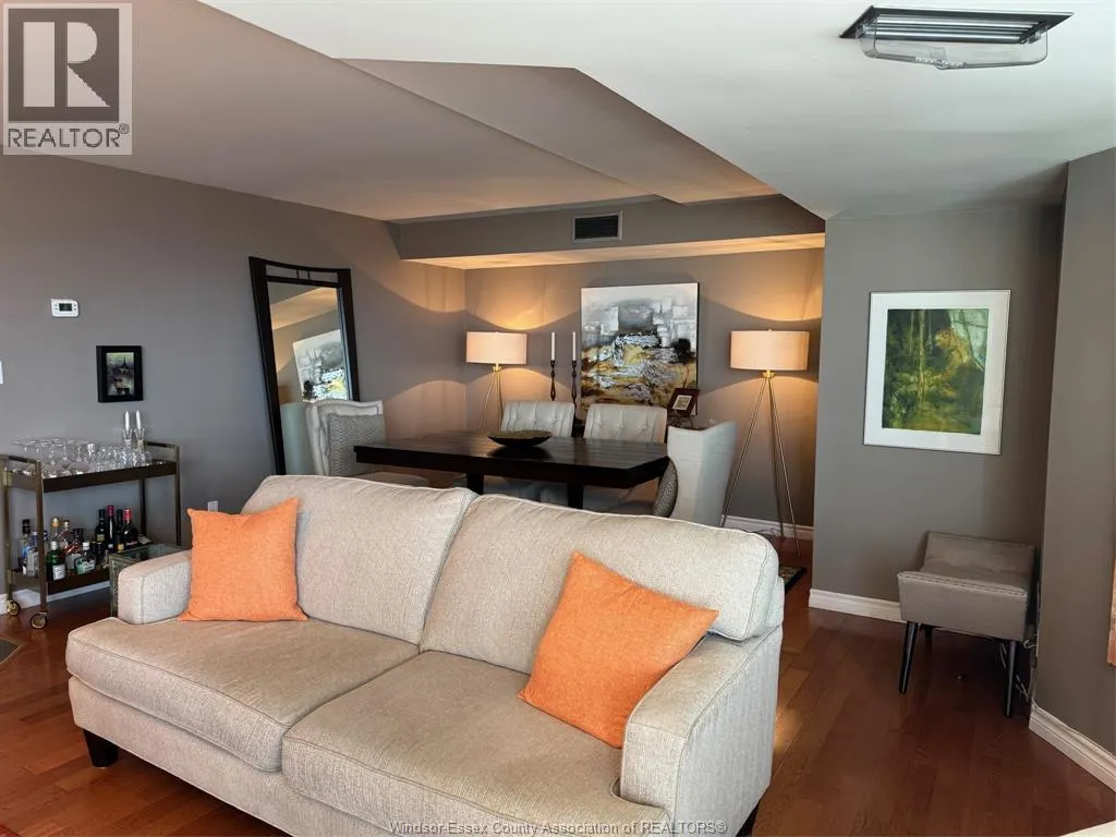 3601 RIVERSIDE DRIVE East Unit# 906
