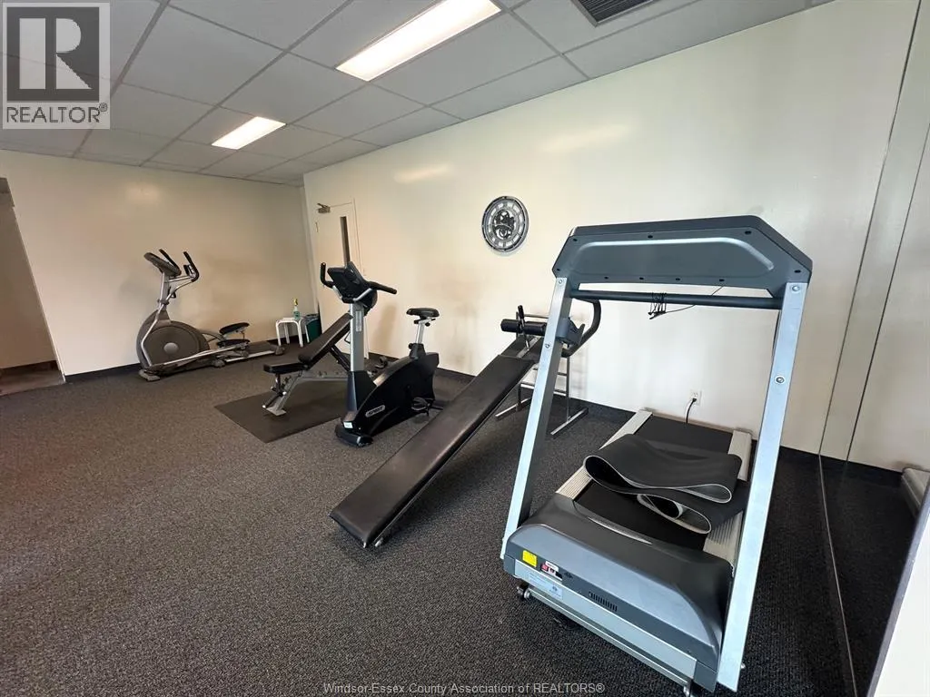 3601 RIVERSIDE DRIVE East Unit# 906