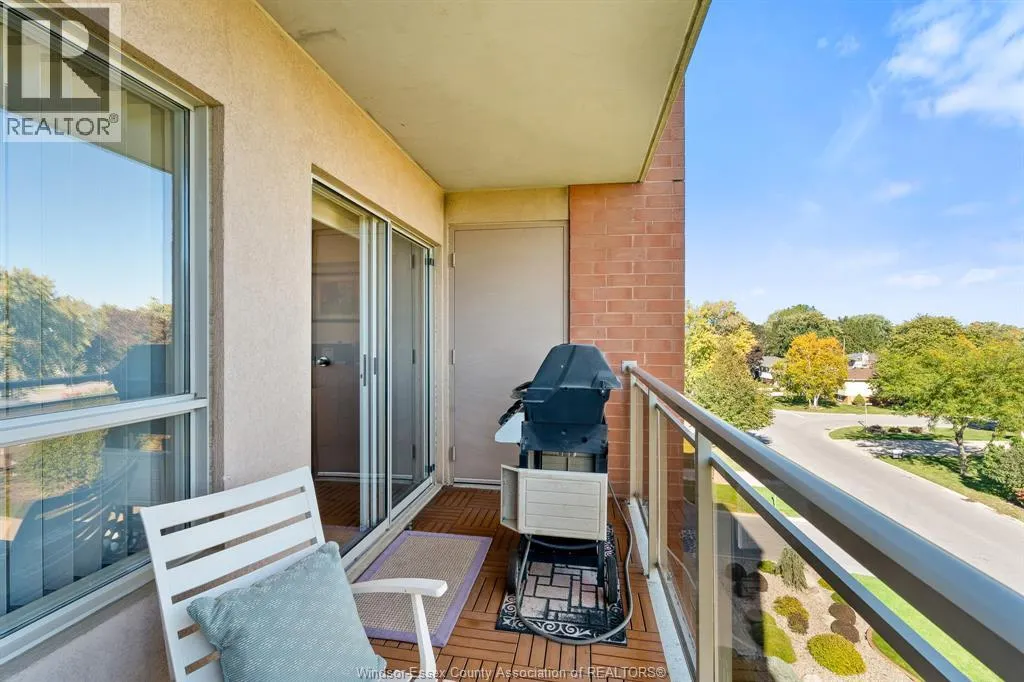 99 Robson Unit# 404