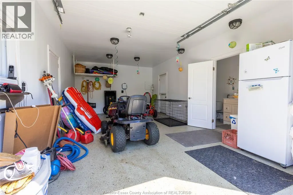 1709 Division ROAD