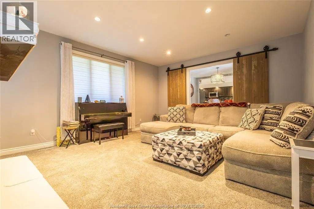 1709 Division ROAD