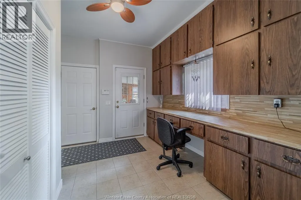 15 BOND AVENUE