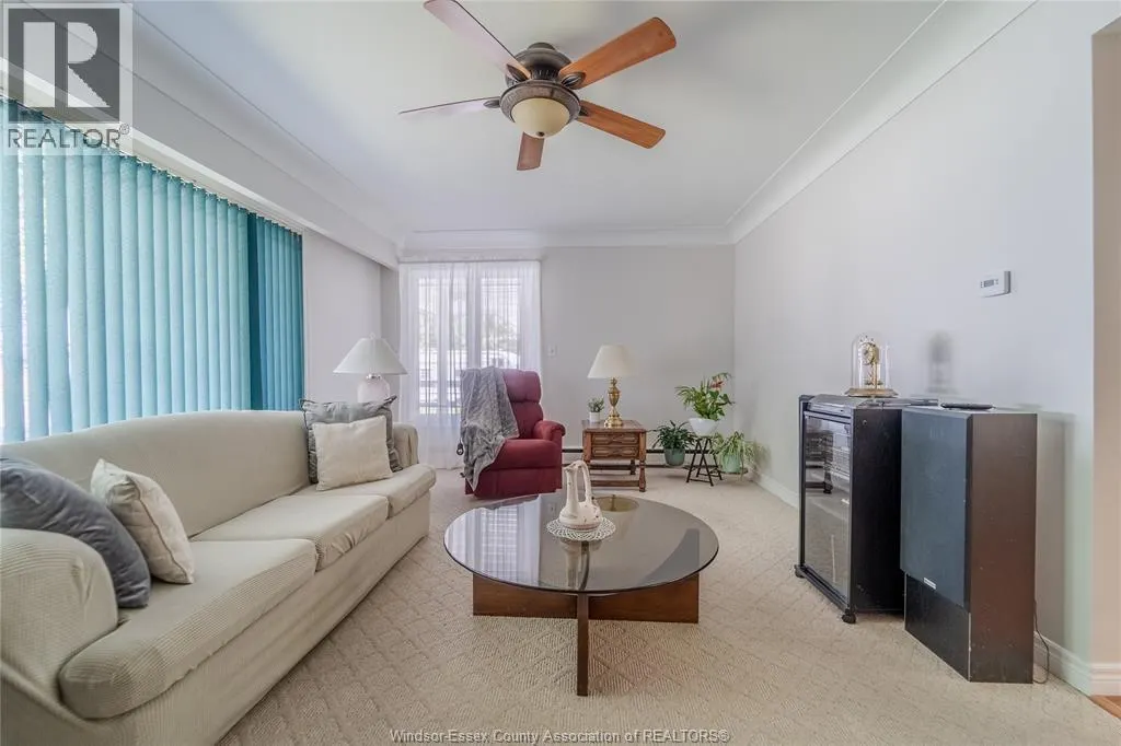 15 BOND AVENUE