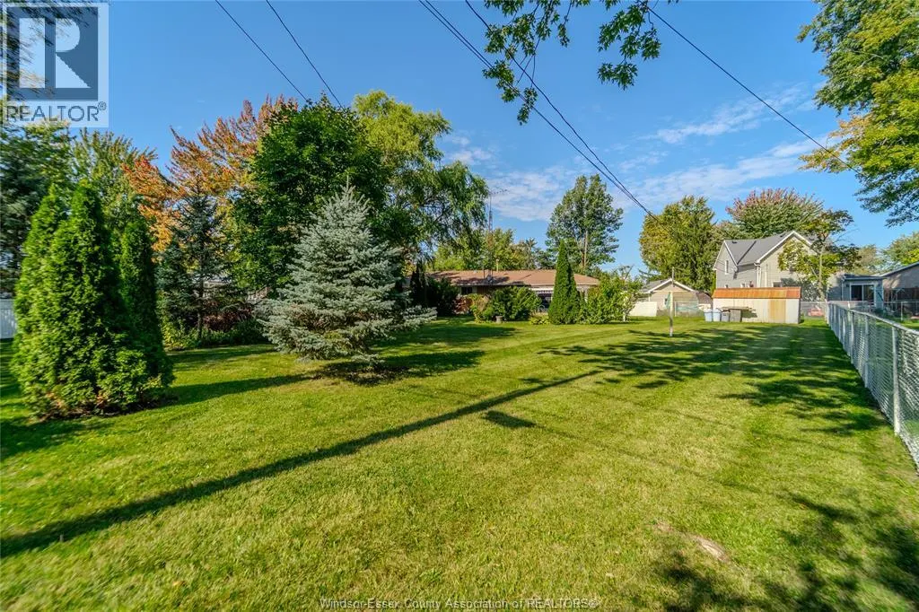 15 BOND AVENUE