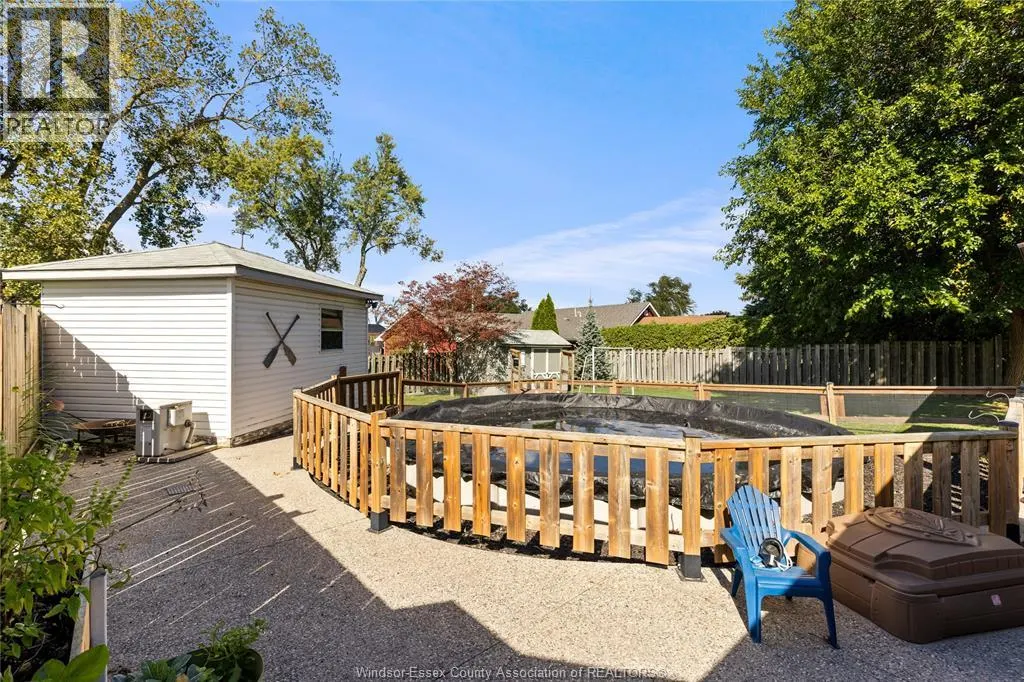 1154 FRONT ROAD North