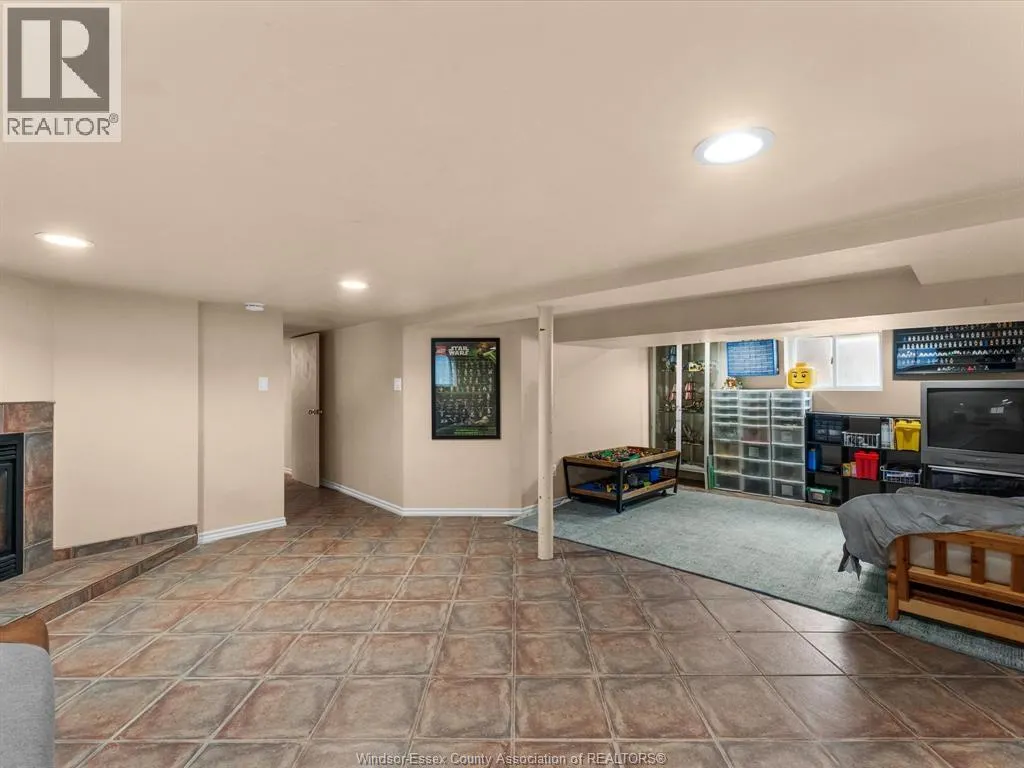 2306 CHILVER ROAD