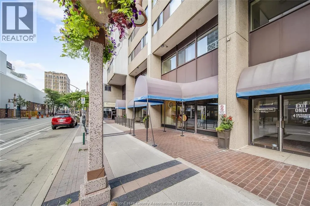380 PELESSIER STREET Unit# 1201