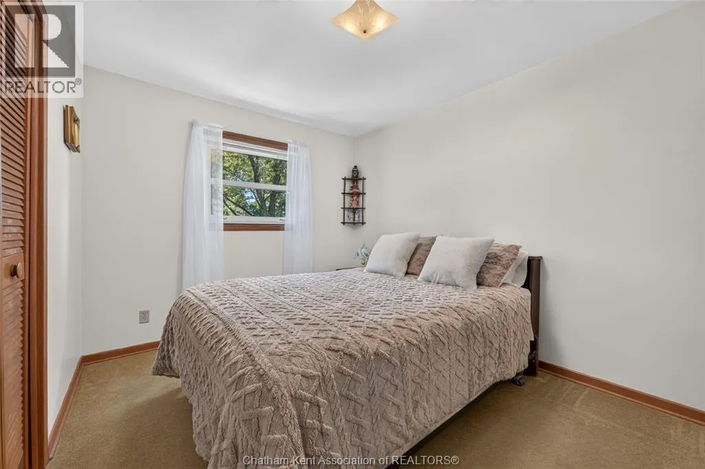 18 CAMEO DRIVE