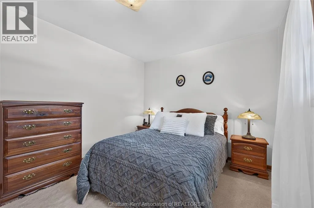 18 CAMEO DRIVE