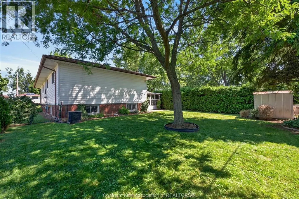18 CAMEO DRIVE