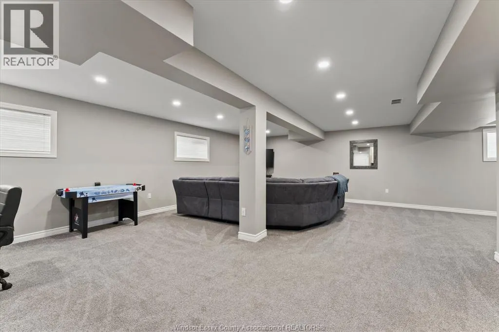 2476 Luxury