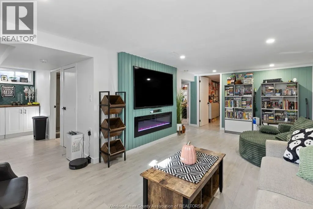 3477 Maisonneuve AVENUE