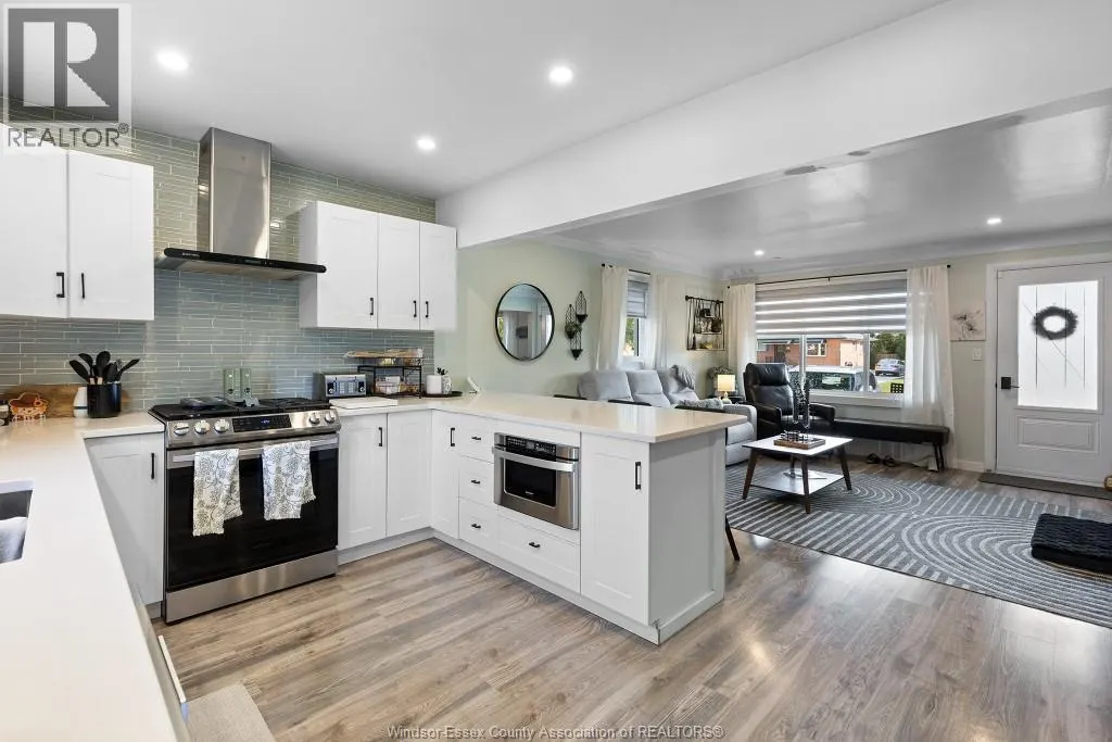 3477 Maisonneuve AVENUE