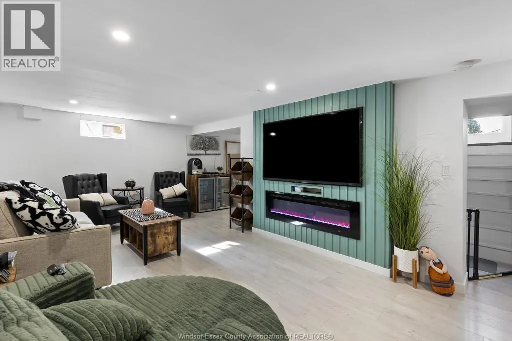 3477 Maisonneuve AVENUE
