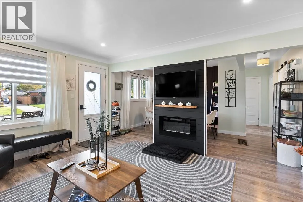 3477 Maisonneuve AVENUE