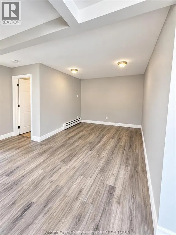 3186 WYANDOTTE STREET Unit# 1
